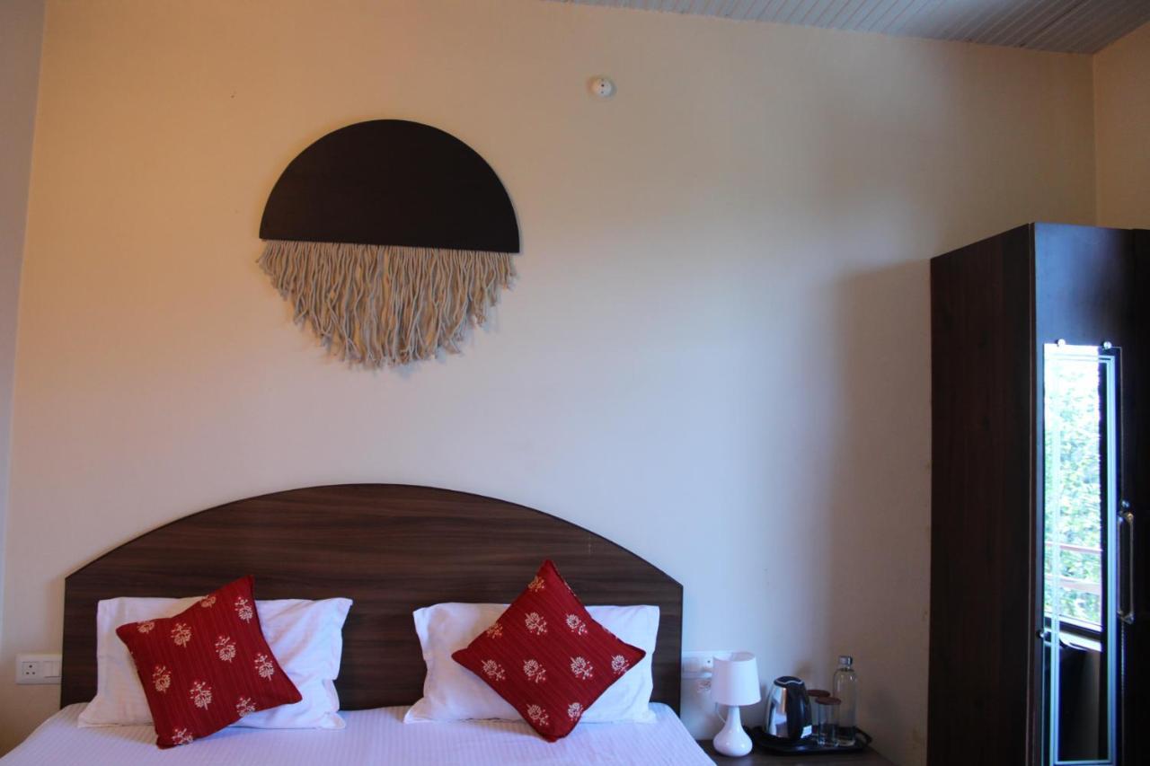 Aditya Homestay Bir-Billing Surrounded By Mountains Exteriér fotografie
