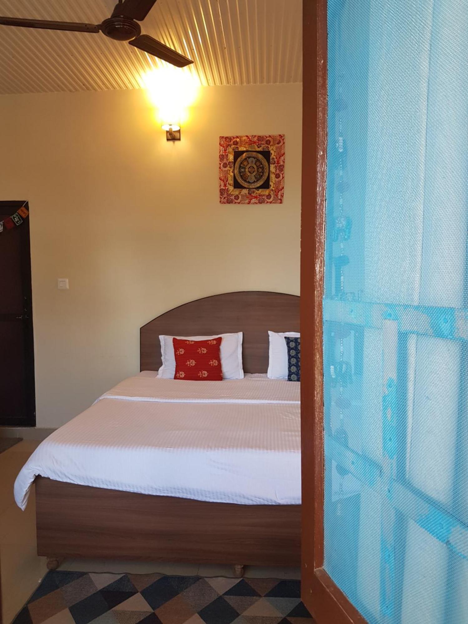 Aditya Homestay Bir-Billing Surrounded By Mountains Exteriér fotografie