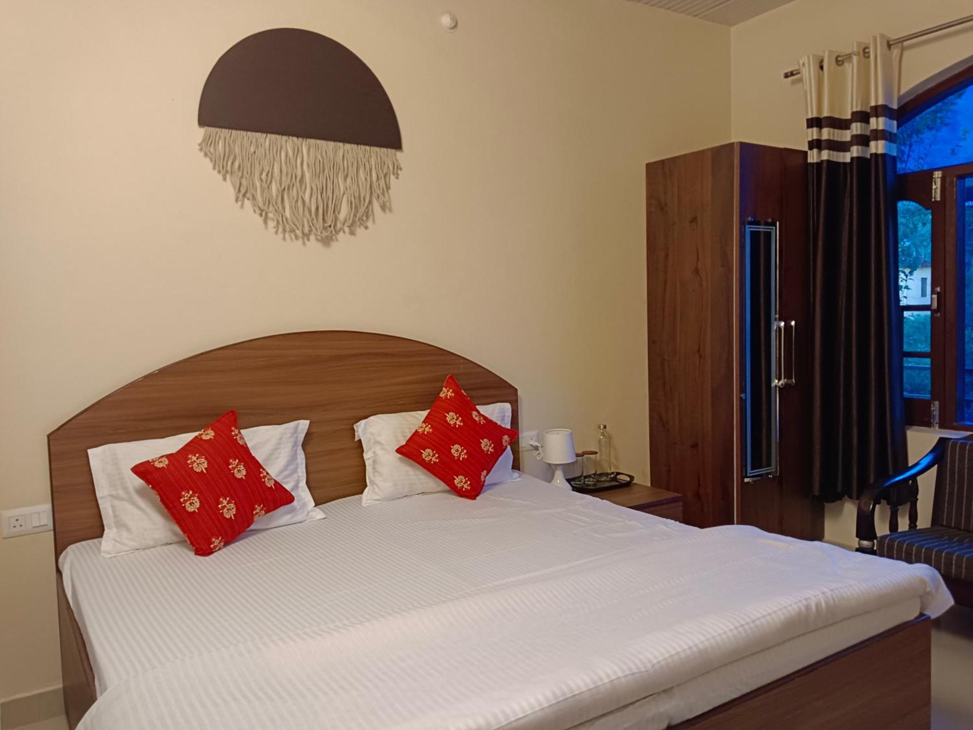 Aditya Homestay Bir-Billing Surrounded By Mountains Exteriér fotografie